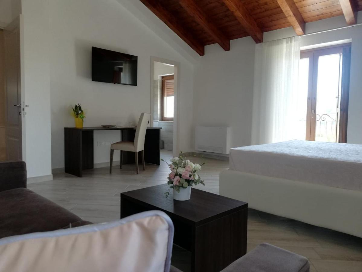 Il Riccio Home & Relax Riccia Екстериор снимка